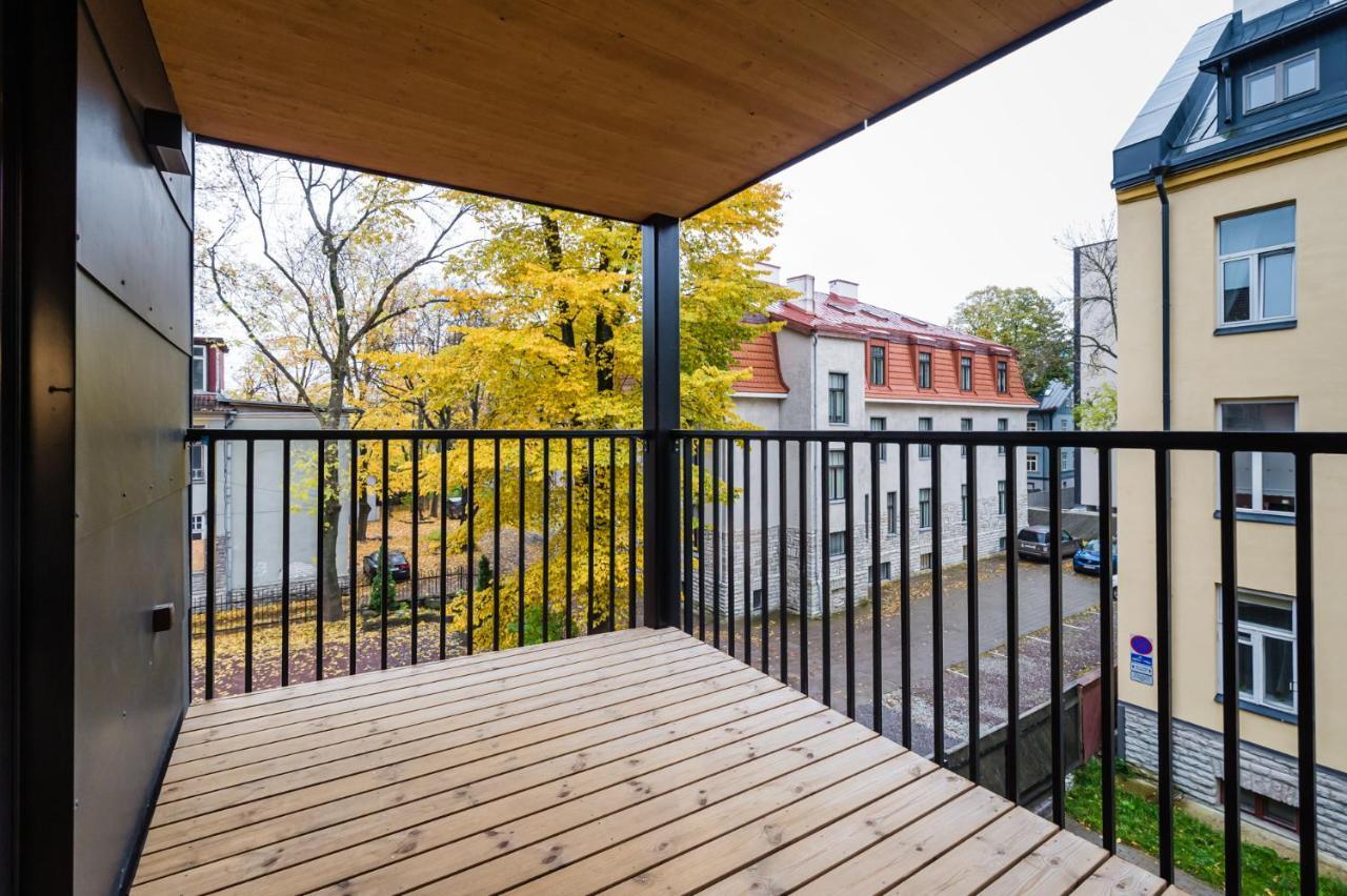 Thomas' Home - Trendy, Central & Balcony Талин Екстериор снимка